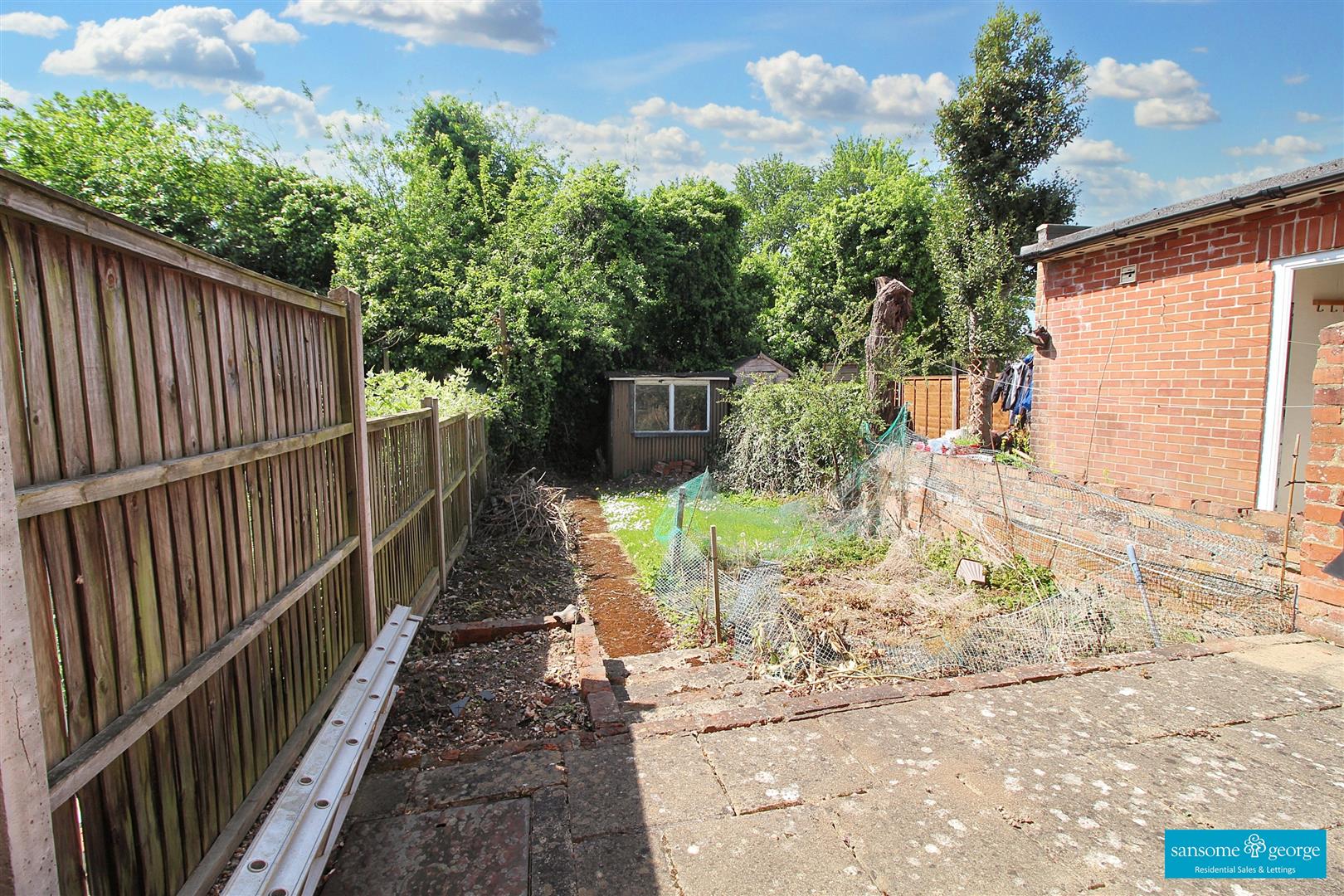 2 bed property in Salisbury Road, Reading